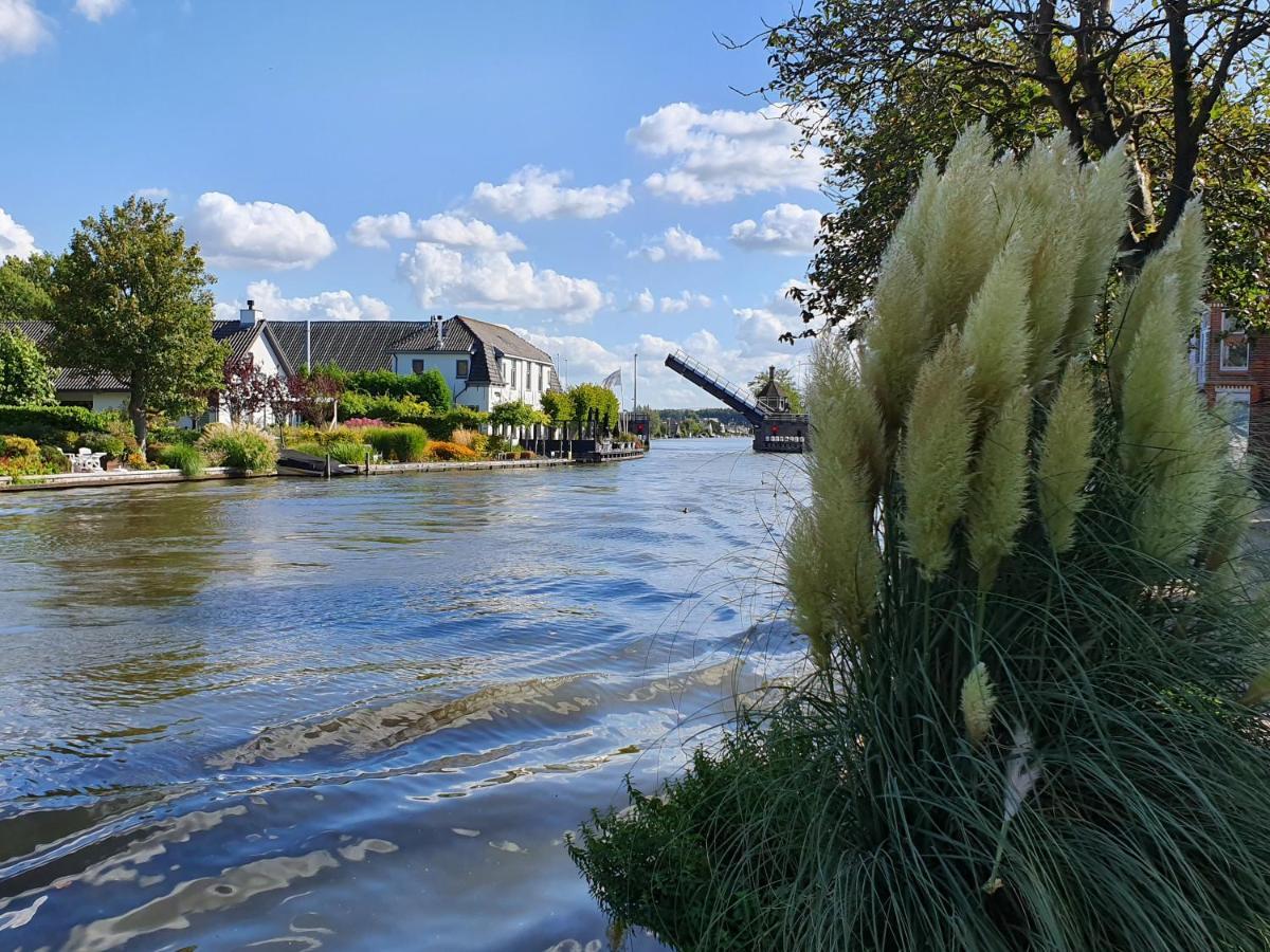 Villa Woubrugge Logies Exterior foto